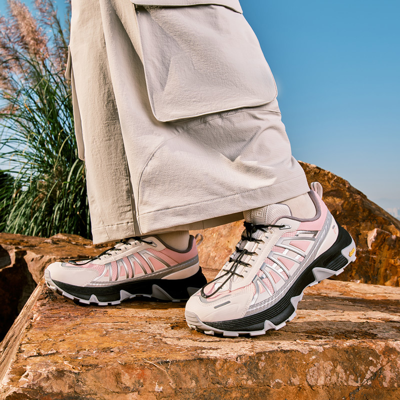 FILA FUSION Women URBAN TECH COMO Y PINK