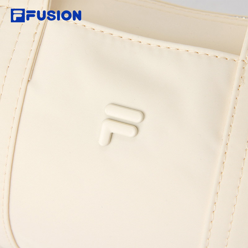 FILA FUSION Women FUSION WORKWEAR Crossbody Bag CREAM