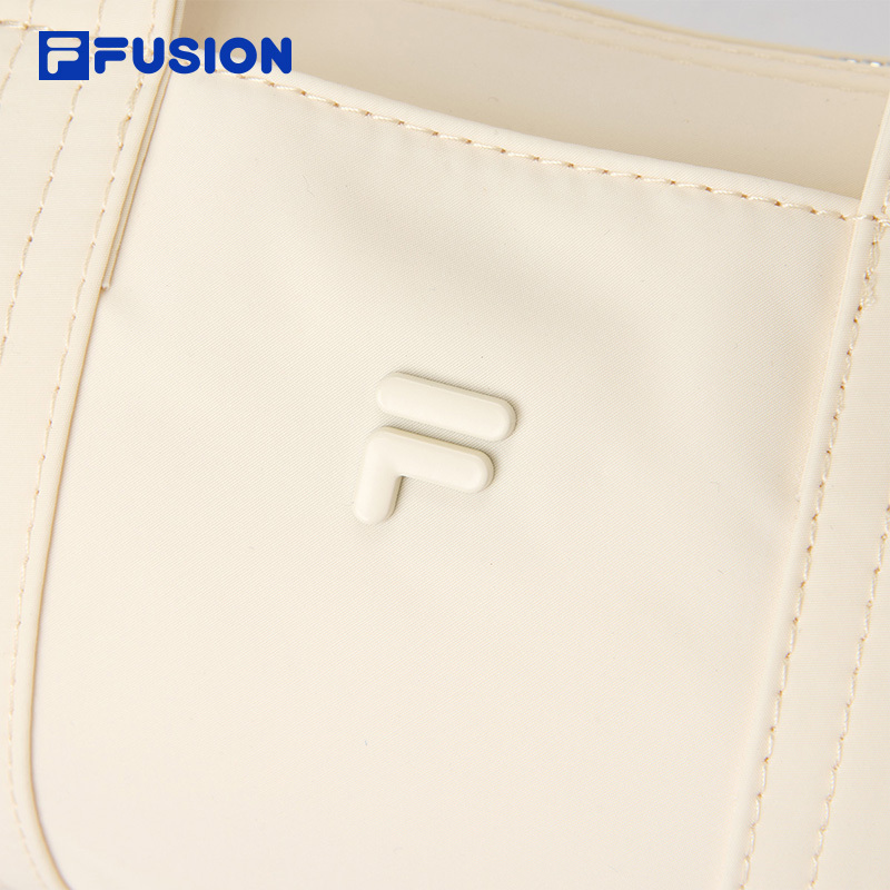 FILA FUSION Women FUSION WORKWEAR Crossbody Bag CREAM