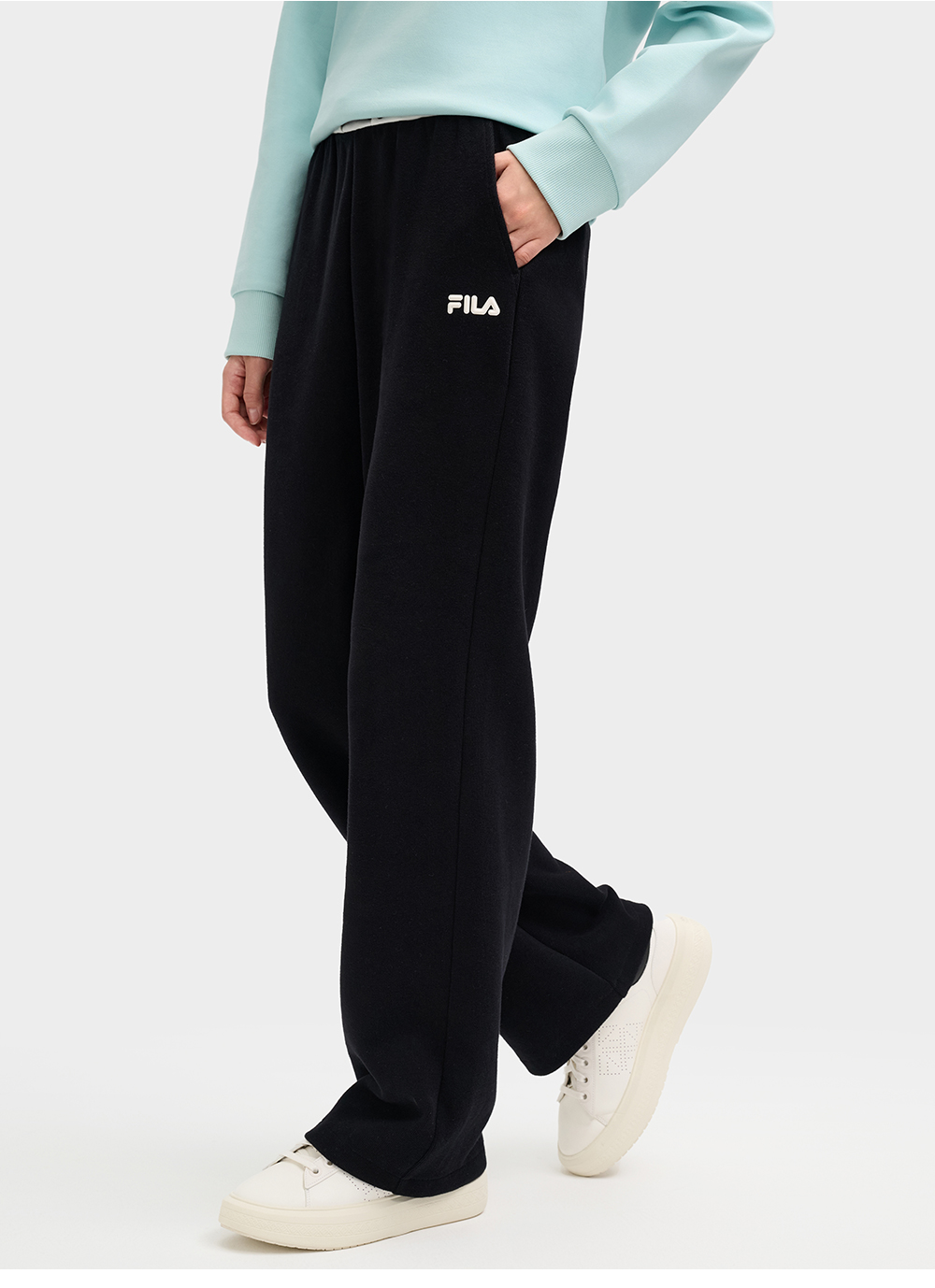 FILA CORE LIFESTYLE ORIGINALE HERITAGE Women Knit Pants (Black)