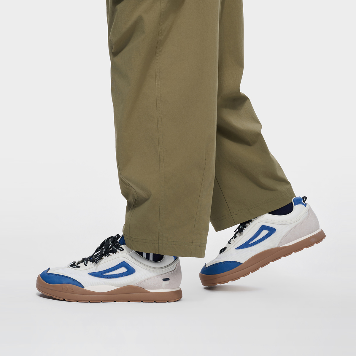 FILA FUSION Men Low-Profile Sneakers