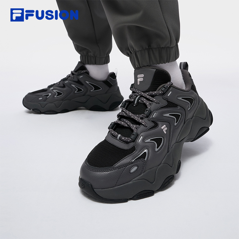 FILA FUSION SNEAKERS COMET II Men Sneakers (Black/White)