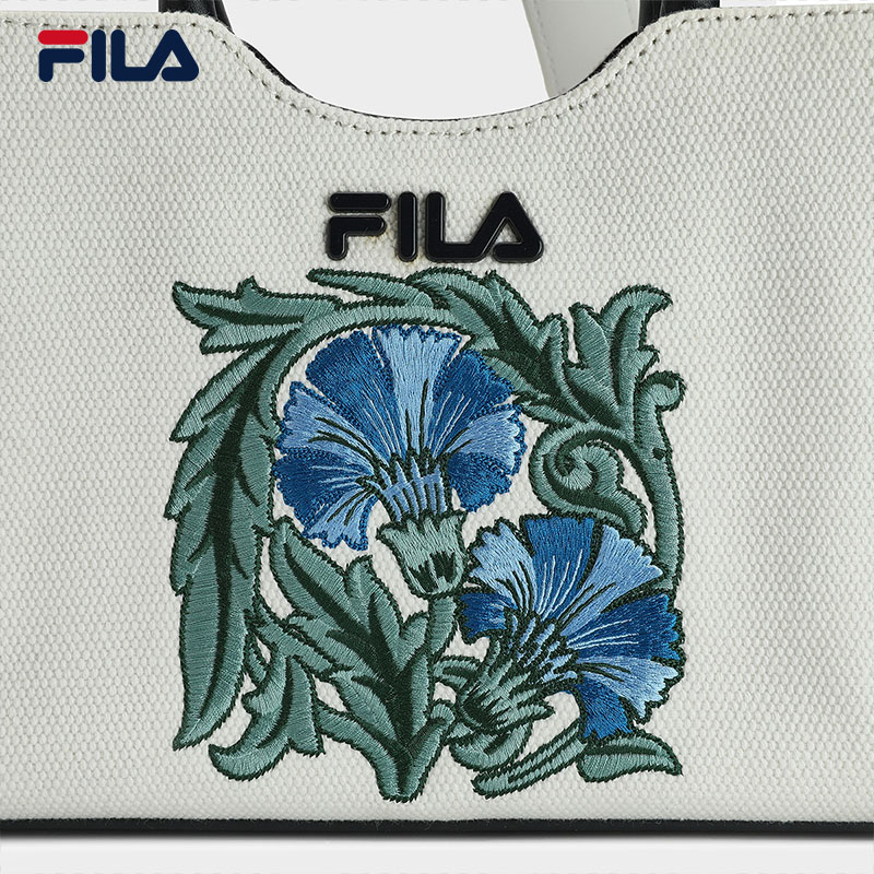 【Yangmi】 FILA CORE WHITE LINE HERITAGE Women's Crossbody Bag in White