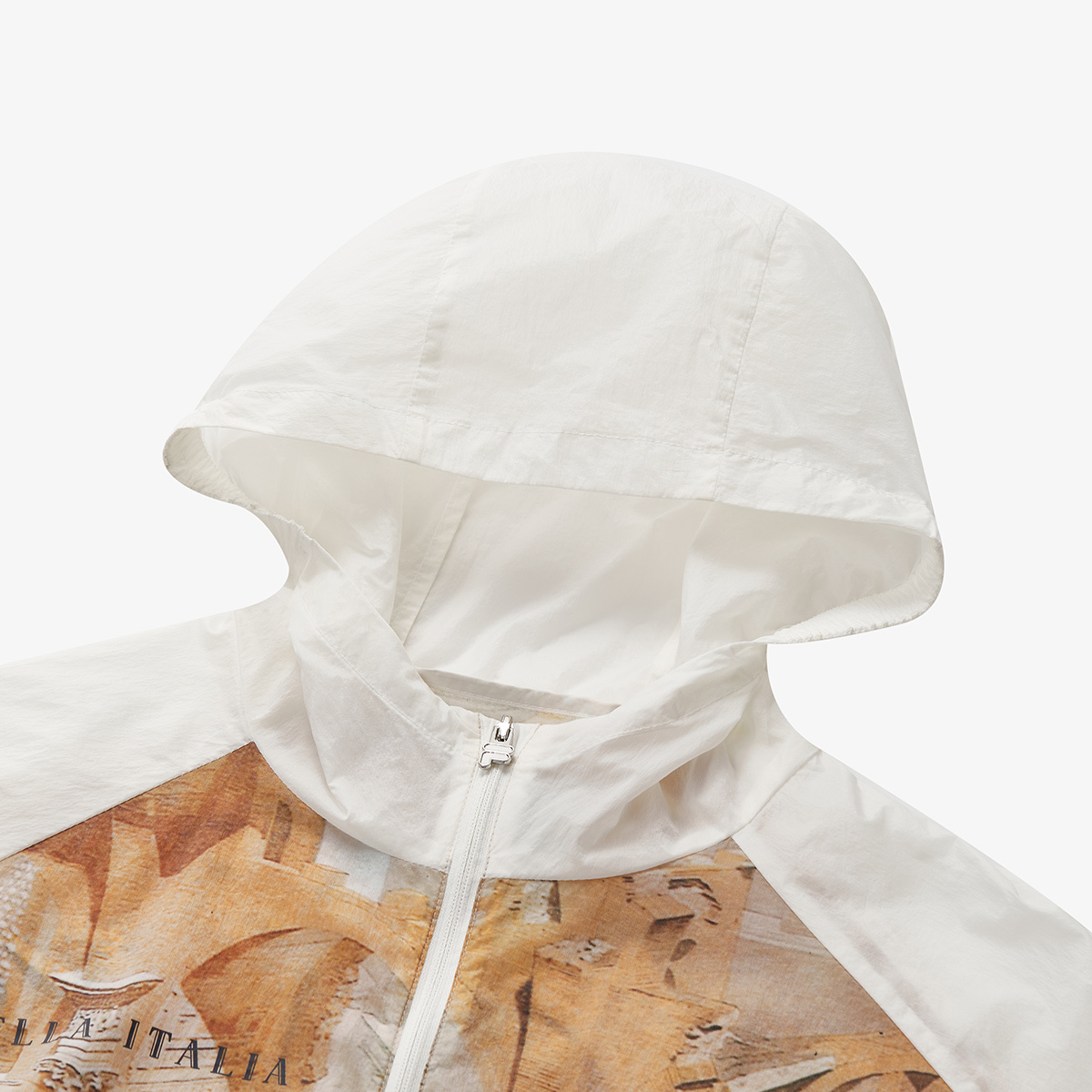 Fashionable sun protection clothing for boys