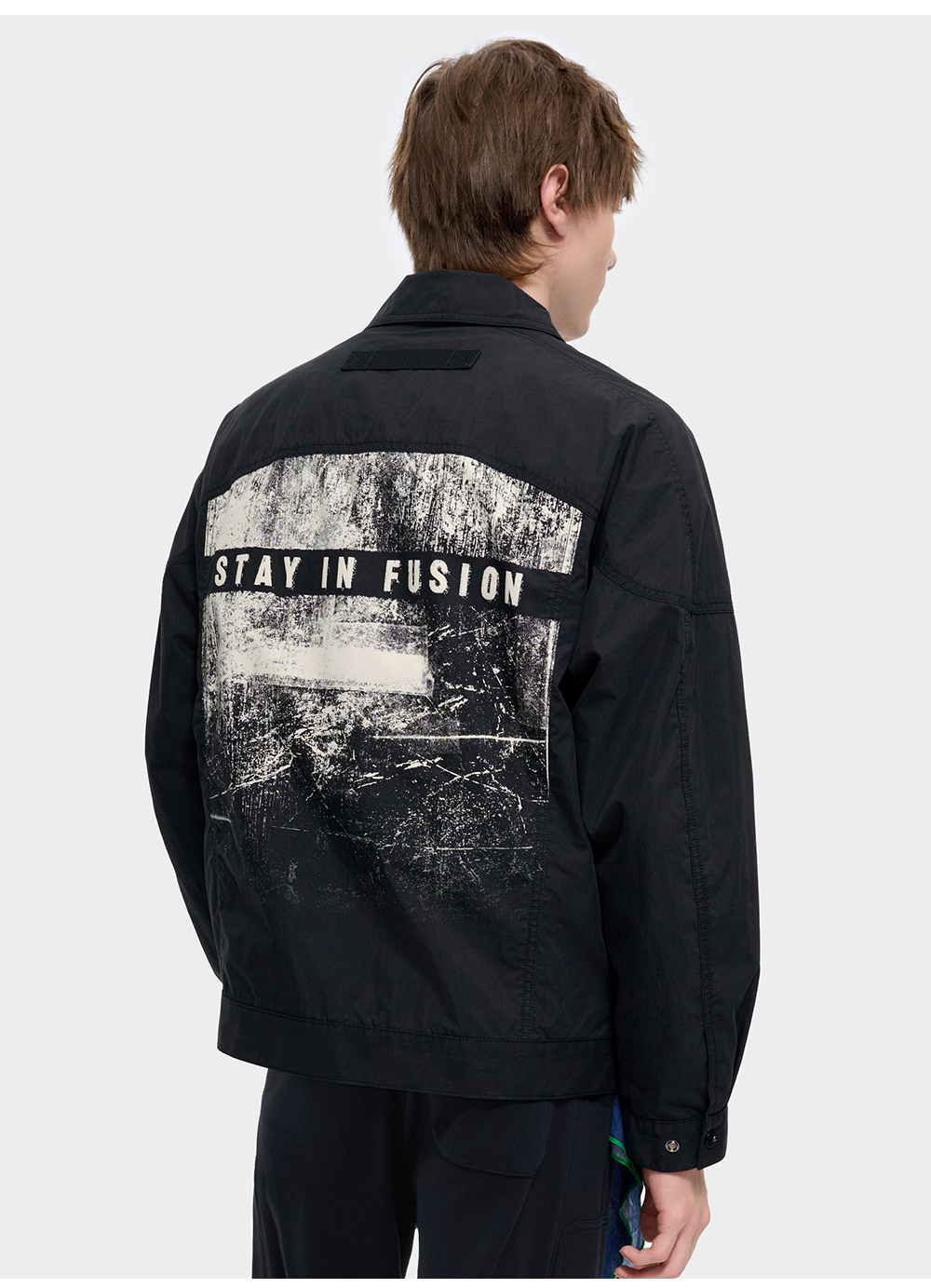 FILA FUSION INLINE FUSION X - WORKWEAR DANCE CITY GROOVE Men Woven Jacket (Black / Light Green)