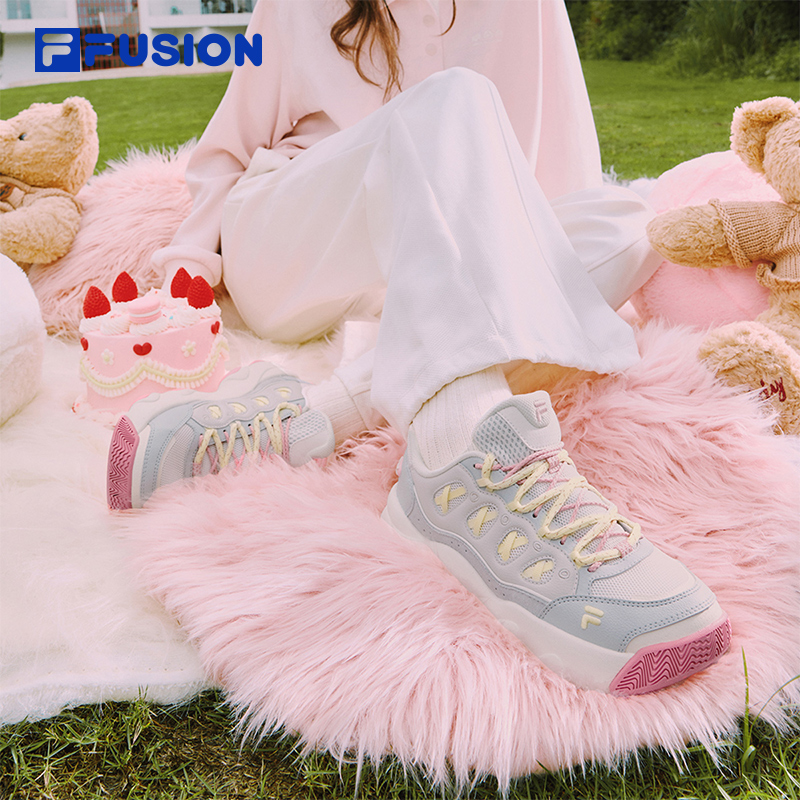 FILA FUSION BASKETBALL WATERBEAR Women Sneakers