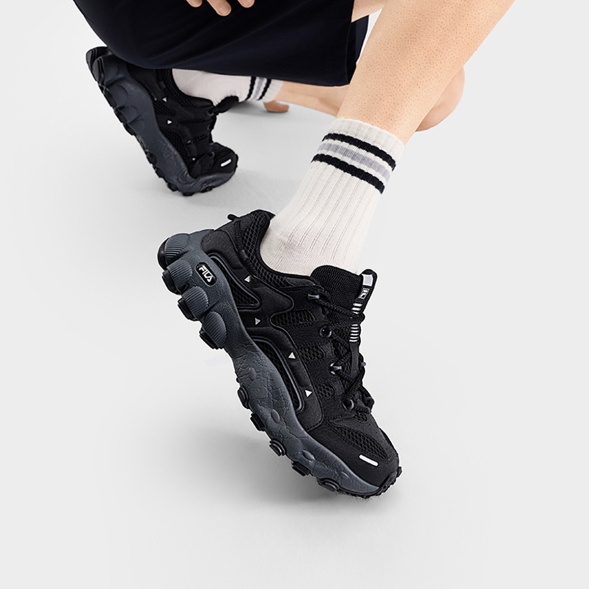FILA MEN'S ORIGINALE PILA Shoes