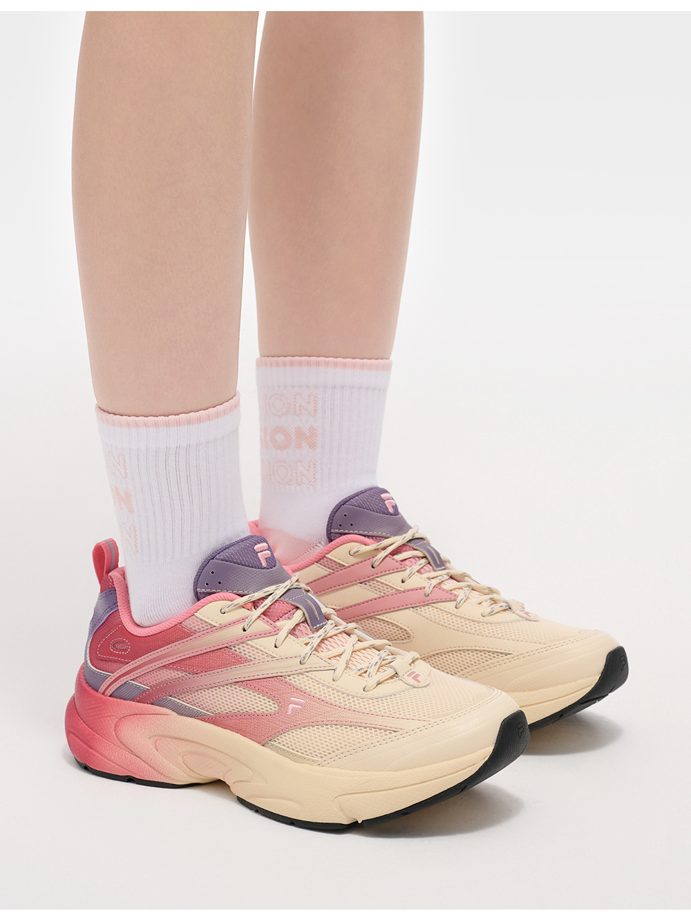 FILA FUSION FUSION LIGHT Women Sneakers (Red / Beige )