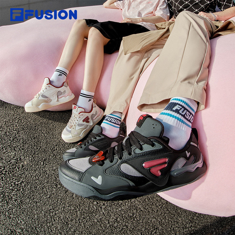 [V-Day Edition] FILA FUSION KICK II Women & Men Skate Shoes (Valentine's Couple Sneakers - Black and White )