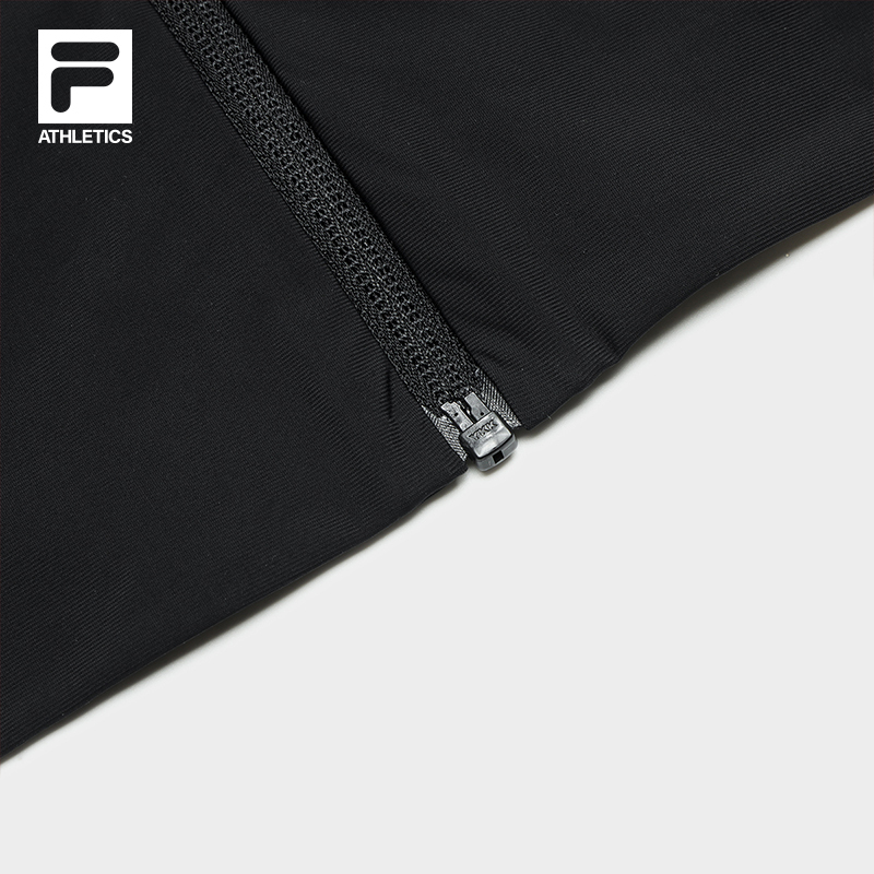 FILA CORE SPORTS ATHLETICS TENNIS Women Knit Top in Black