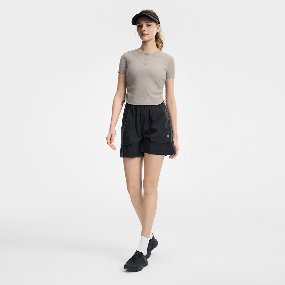 FILA WOMEN'S FITNESS Woven Shorts