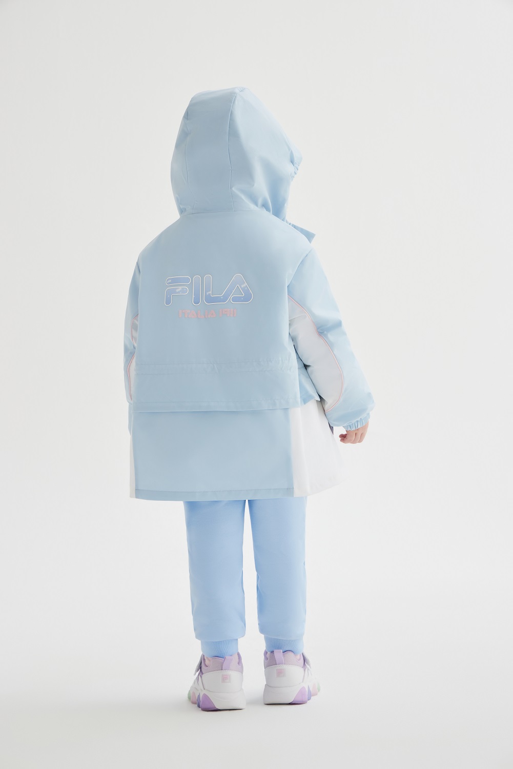 FILA KIDS WHITE LINE Girl's Woven 2-piece Set in Light Blue