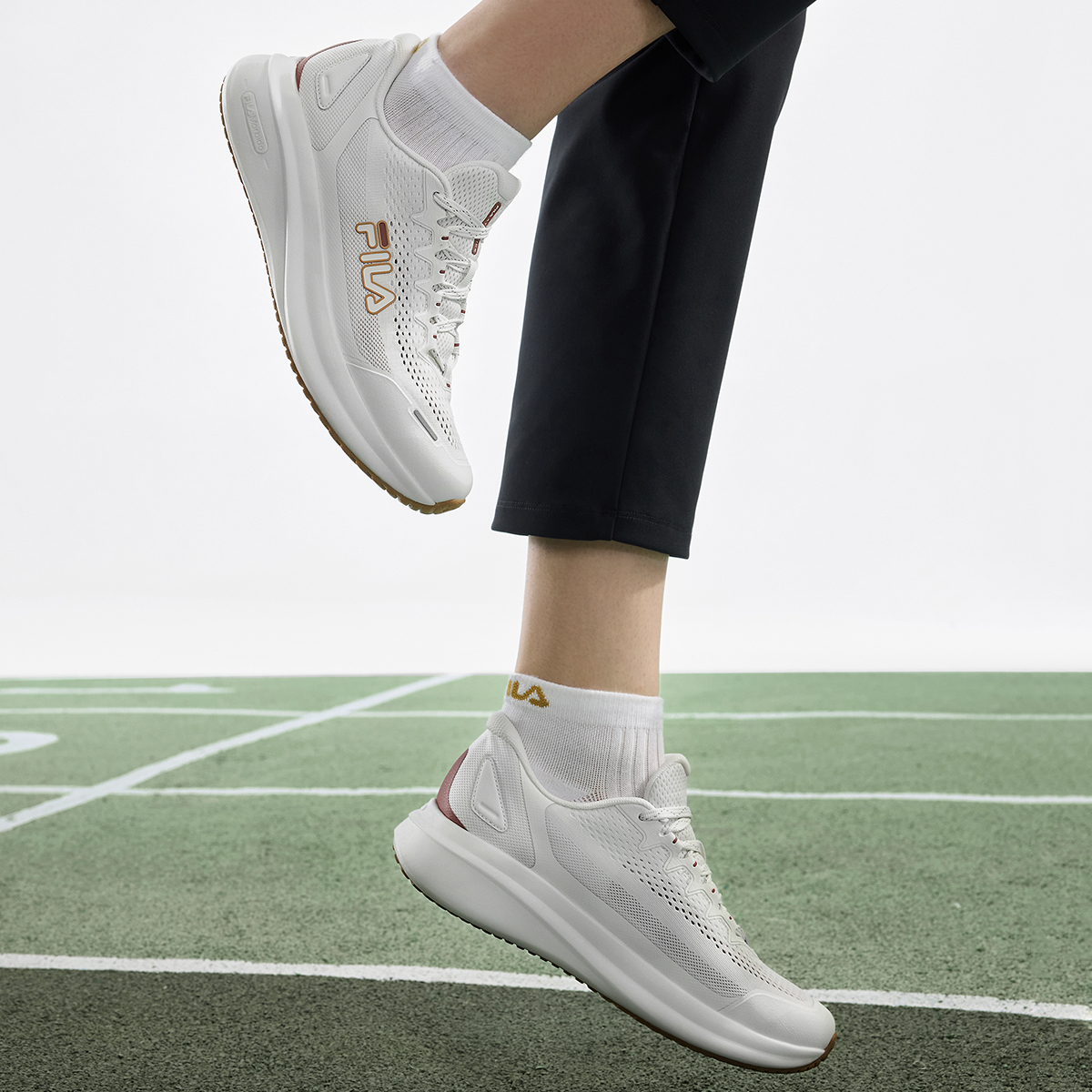 FILA WOMEN'S FITNESS NUVOLE 4 RUN Shoes