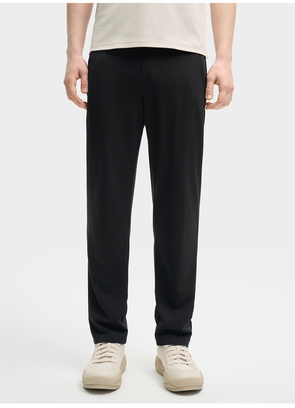 FILA CORE LIFESTYLE HERITAGE SPRING IMAGINATION Men Knit Pants (Black)