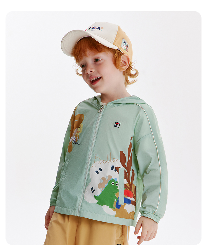 (105 -130cm) FILA KIDS WHITE LINE Boy's Sun-proof Jacket in Green