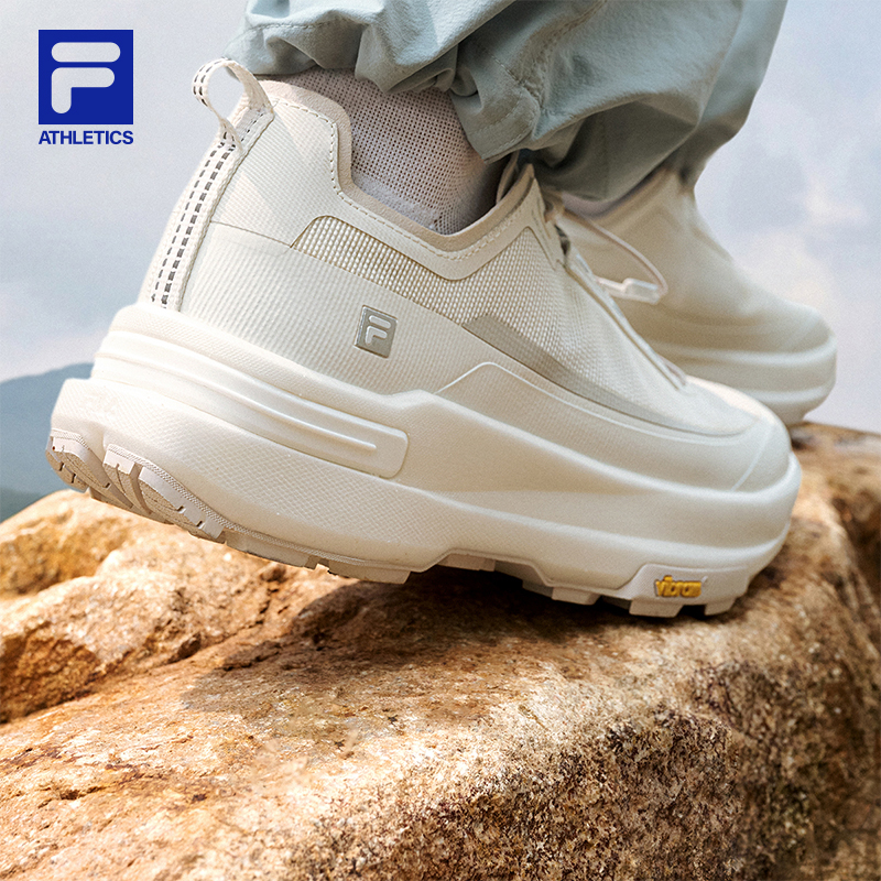 [Sun Qian's Pick] FILA CORE ATHLETICS EXPLORE  Women Sneakers