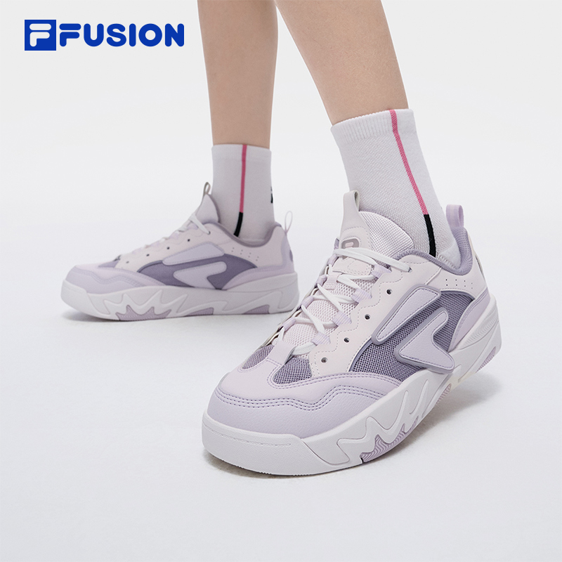 FILA FUSION SKATEBOARDING FILA FUSION NOLLIE II Women Skate Shoes (White/Silver)