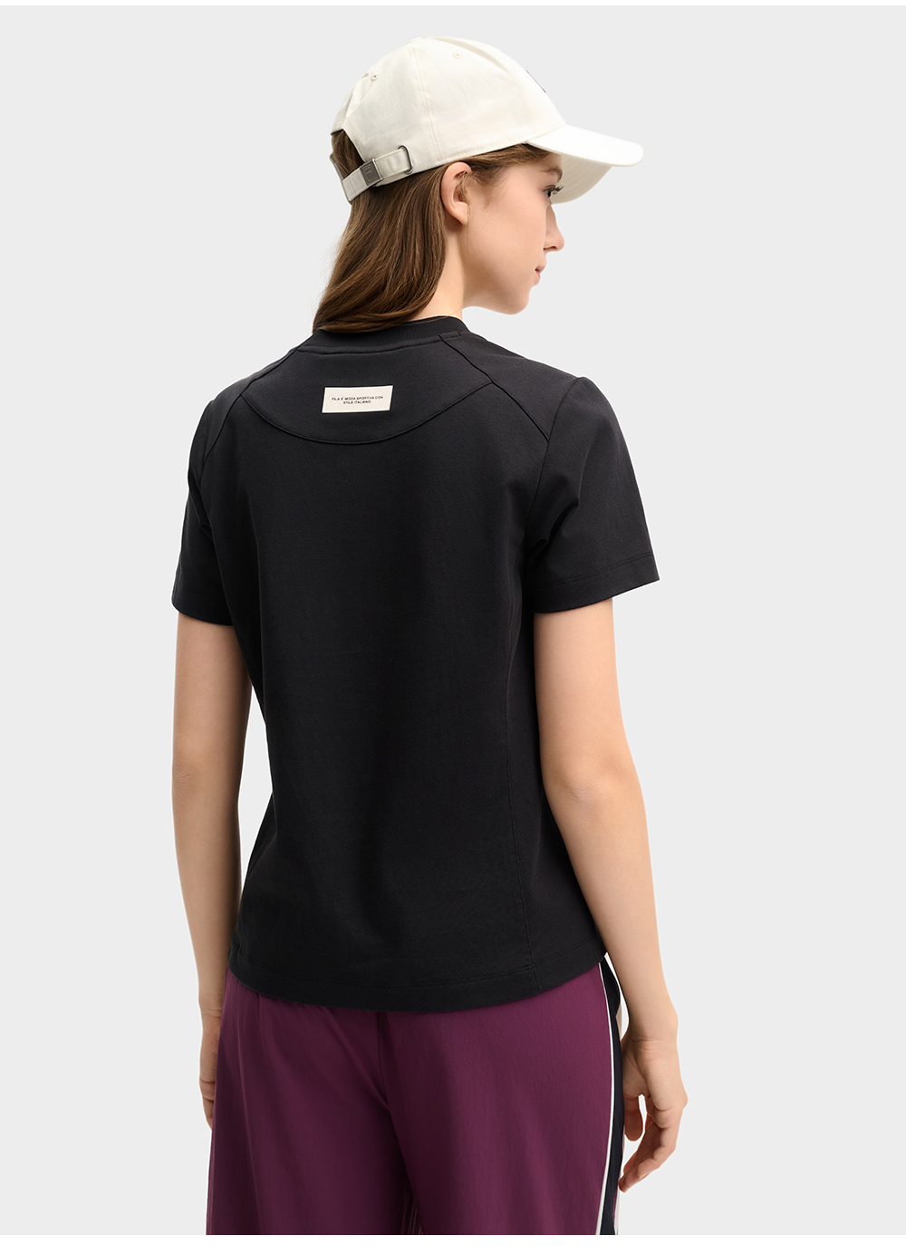 FILA CORE LIFESTYLE ORIGINALE VANGUARD EXPLORATION Women Short Sleeves T-Shirt (Black / White)