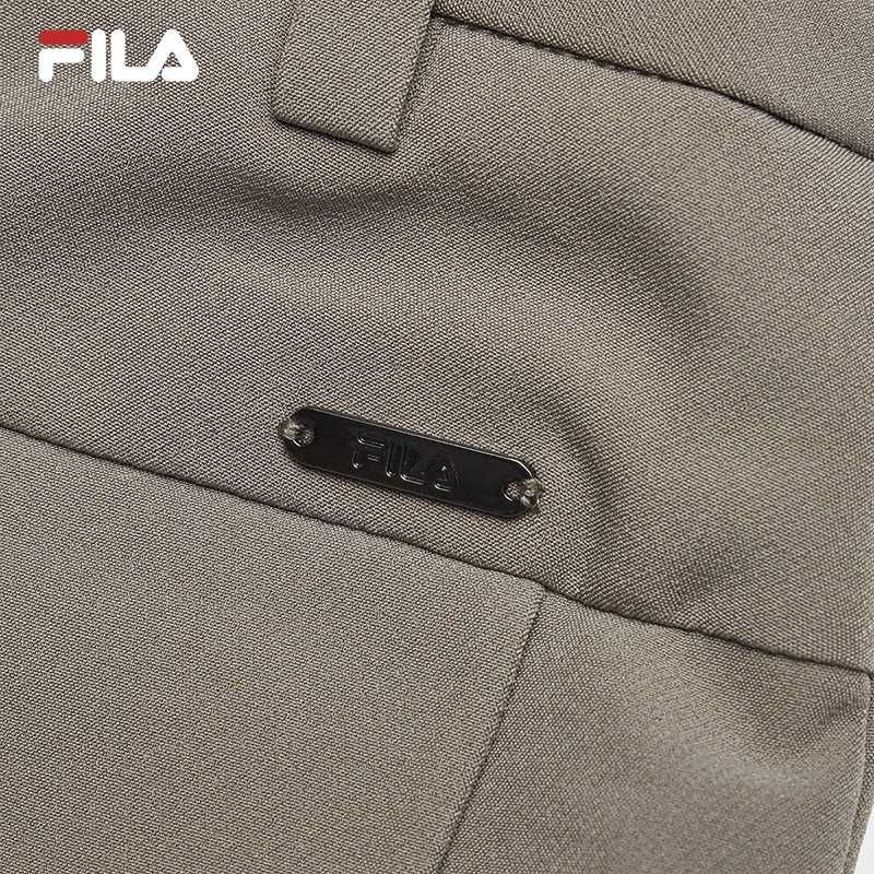 FILA CORE LIFESTYLE BLUE CHEVAL BLANC COURCHEVEL Men Woven Pants (Matcha Khaki)