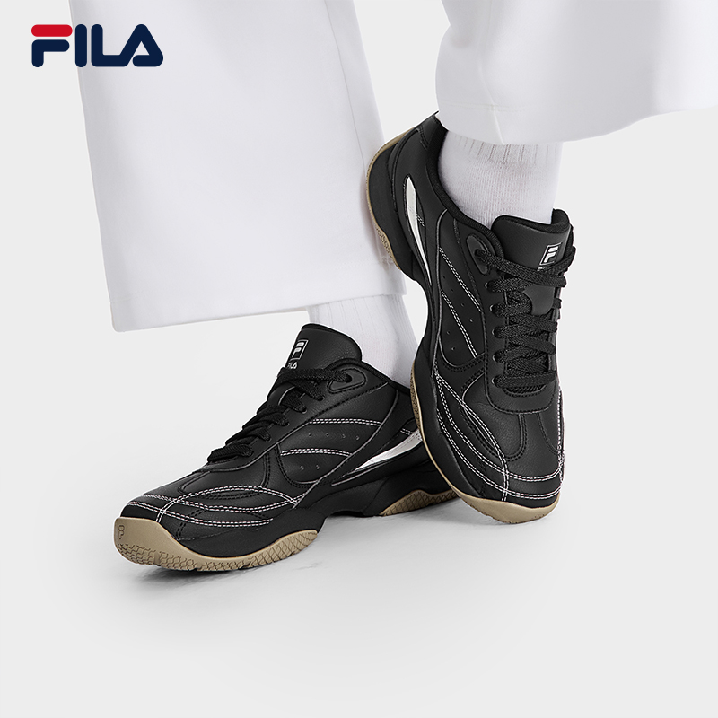FILA CORE MODERNO FILA FOUNTAIN Women Sneakers (Black/Pink)