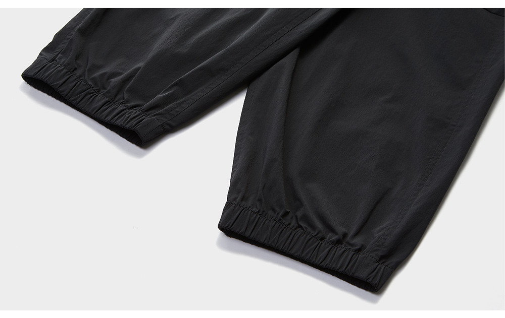 FILA FUSION INLINE FUSION X URBAN TECH CITY CANOPY TREK Men Woven Pants (Black)