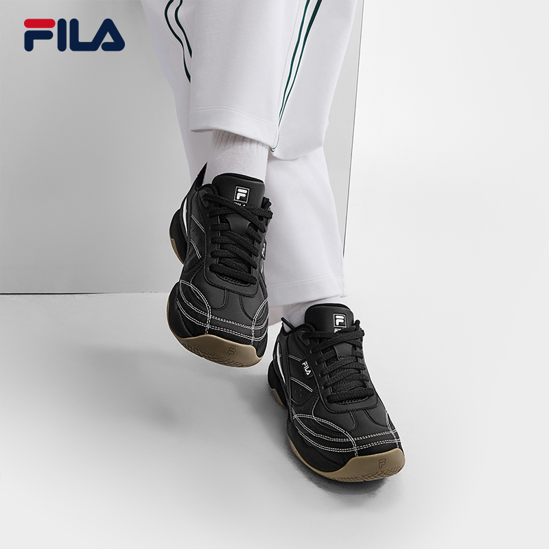 FILA CORE MODERNO FILA FOUNTAIN Women Sneakers (Black/Pink)