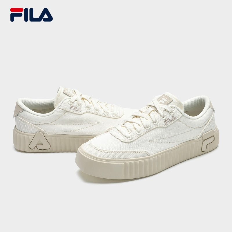 No777 FILA フェザーDesignワンピ NAVY×beige Amazon.com | Fila Men's t1 mid Fashion Sneaker, Cream