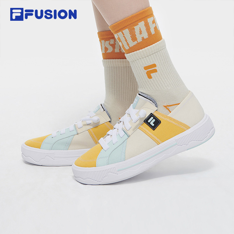 FILA FUSION POP III SE FUSION SKATEBOARDING Women's Lifestyle Sneakers (Black / White / Yellow Shoes)