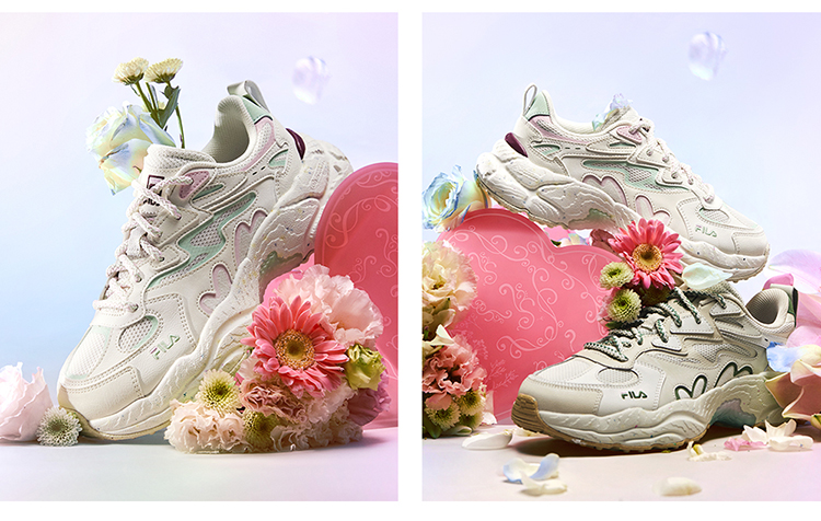 [ Valentine's Day ] FILA CORE FERN V-DAY FASHION MODERNO Womens Sneakers in Pink