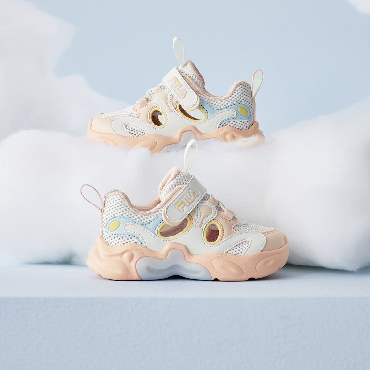 FILA KIDS HERITAGE ARTIST 6 AMBER Girls Light-Up Sneakers