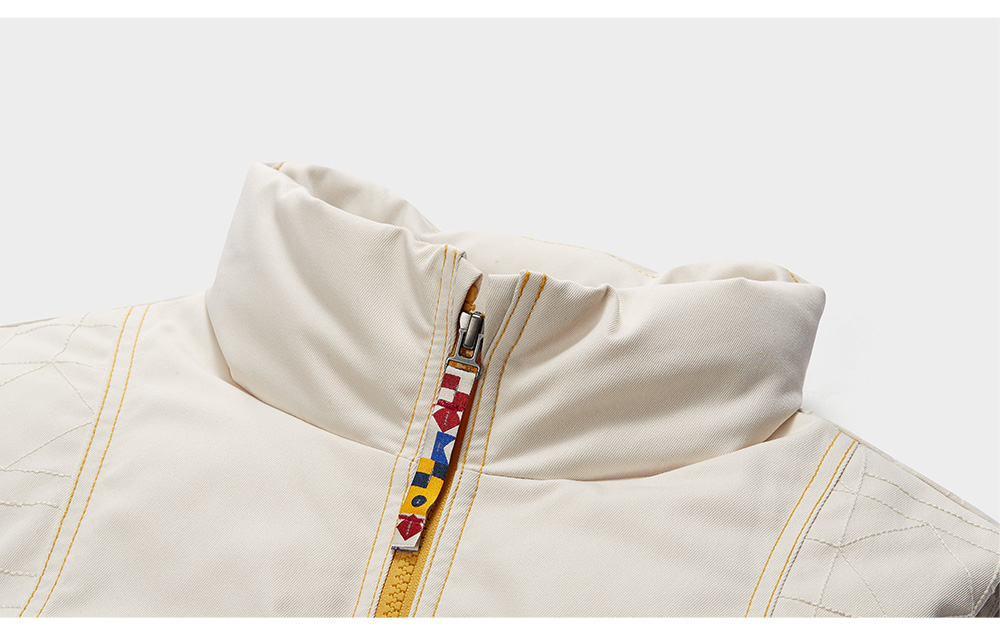 FILA FUSION CROSS OVER FILA X DOE LAND AHOY Women Down Jacket Vest (Beige)