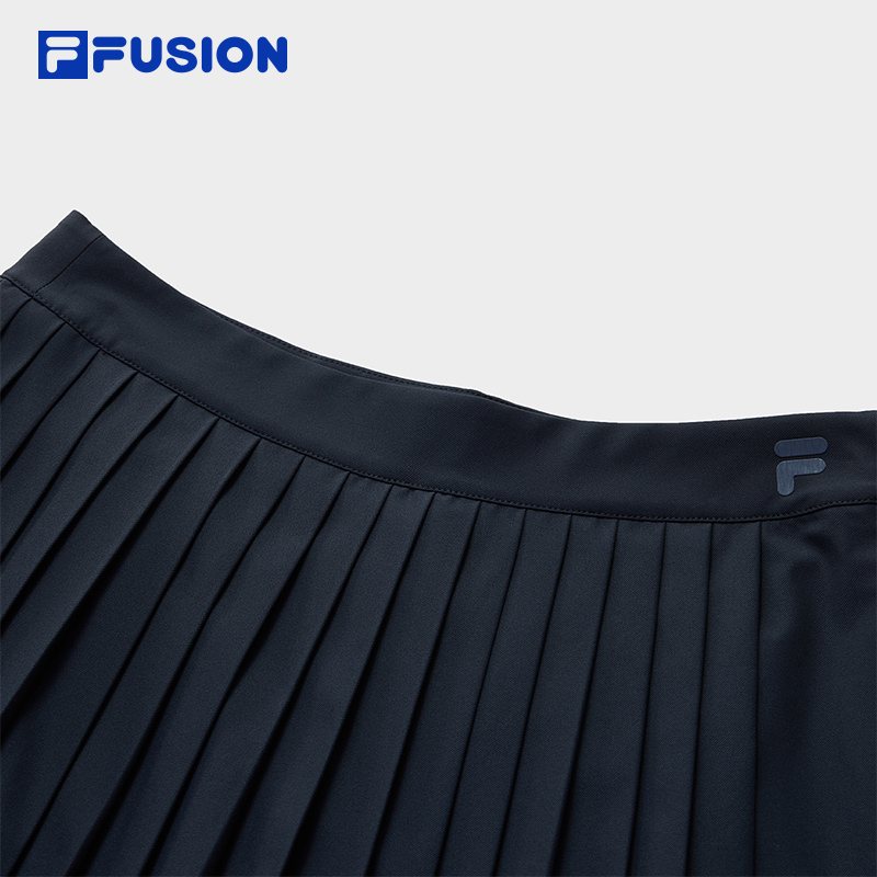 FILA FUSION  FUSION LIFE FUSIONEER DOWNTOWN DRIFT Women Woven Shorts