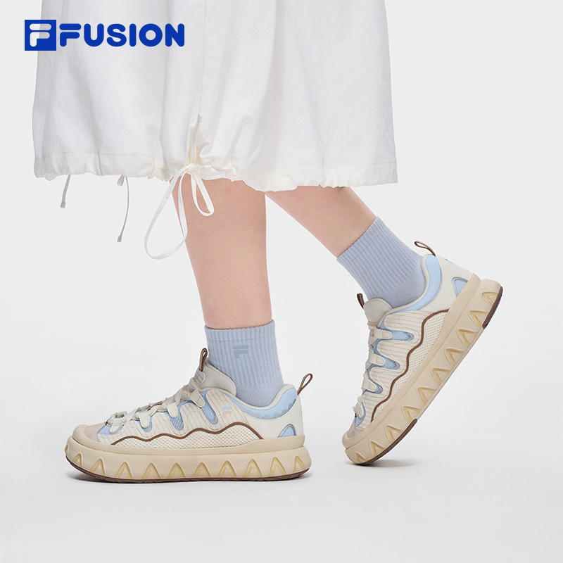 FILA FUSION Women Sneakers