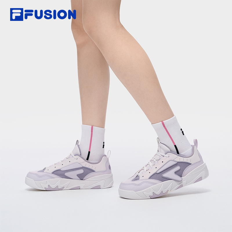 FILA FUSION SKATEBOARDING FILA FUSION NOLLIE II Women Skate Shoes (White/Silver)