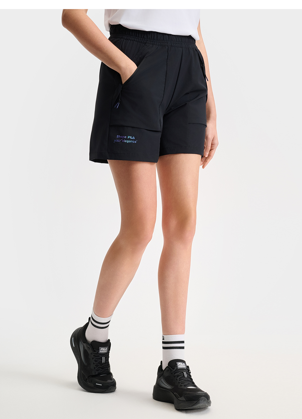 FILA CORE ATHLETICS FITNESS BLACK WOMEN FILA-FIT Women Woven Pants (Black)