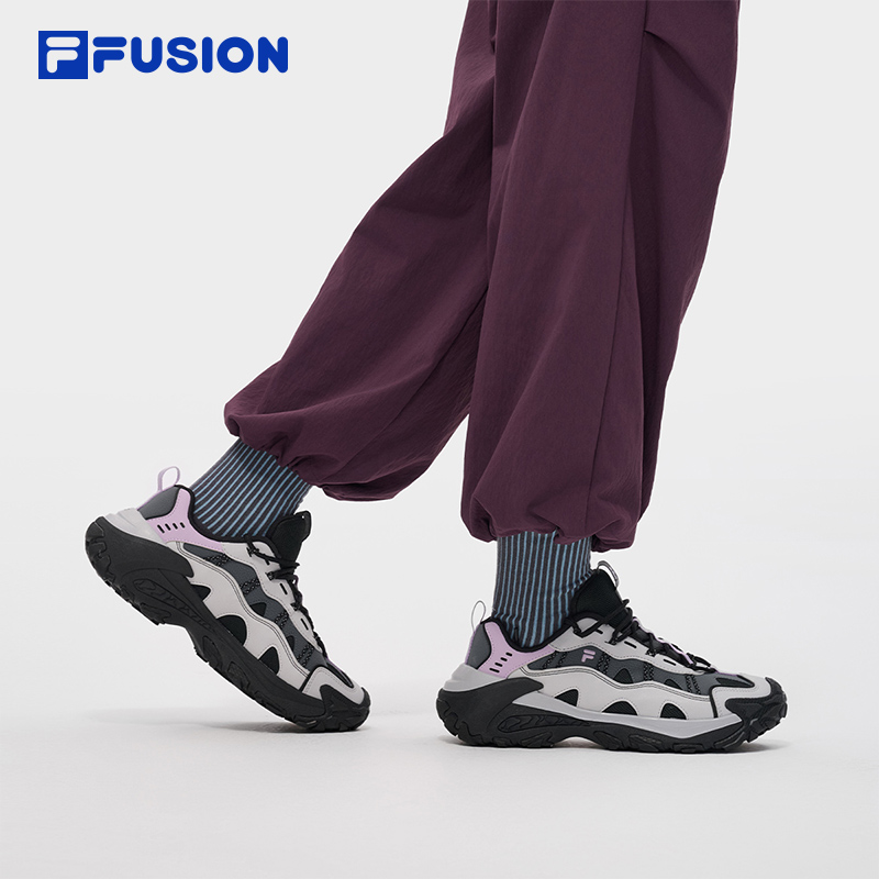FILA FUSION SNEAKERS Women Sneakers