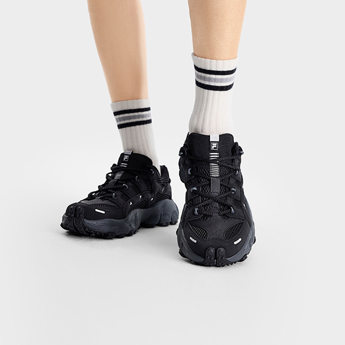 FILA MEN'S ORIGINALE PILA Shoes