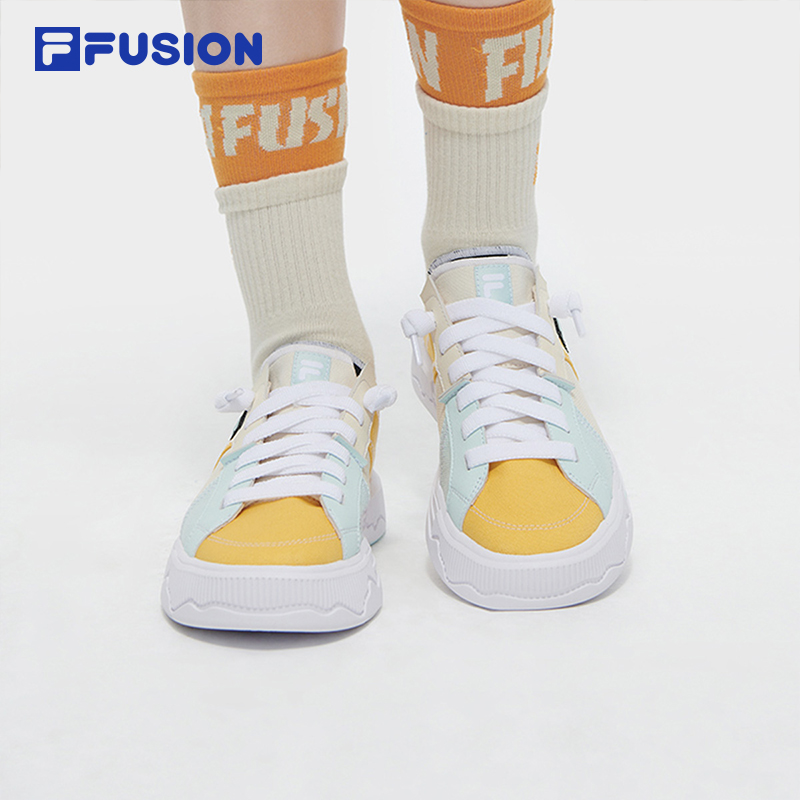 FILA FUSION POP III SE FUSION SKATEBOARDING Women's Lifestyle Sneakers (Black / White / Yellow Shoes)