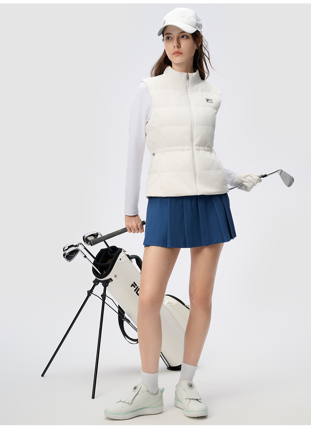 FILA CORE ATHLETICS GOLF DP WORLD TOUR MONOGRAM STRIPE Women Down Jacket Vest (White)