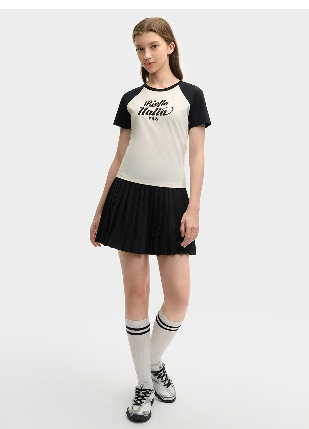 FILA CORE LIFESTYLE ORIGINALE DREAMS ON THE COURT Women Short Sleeves T-Shirt (White)