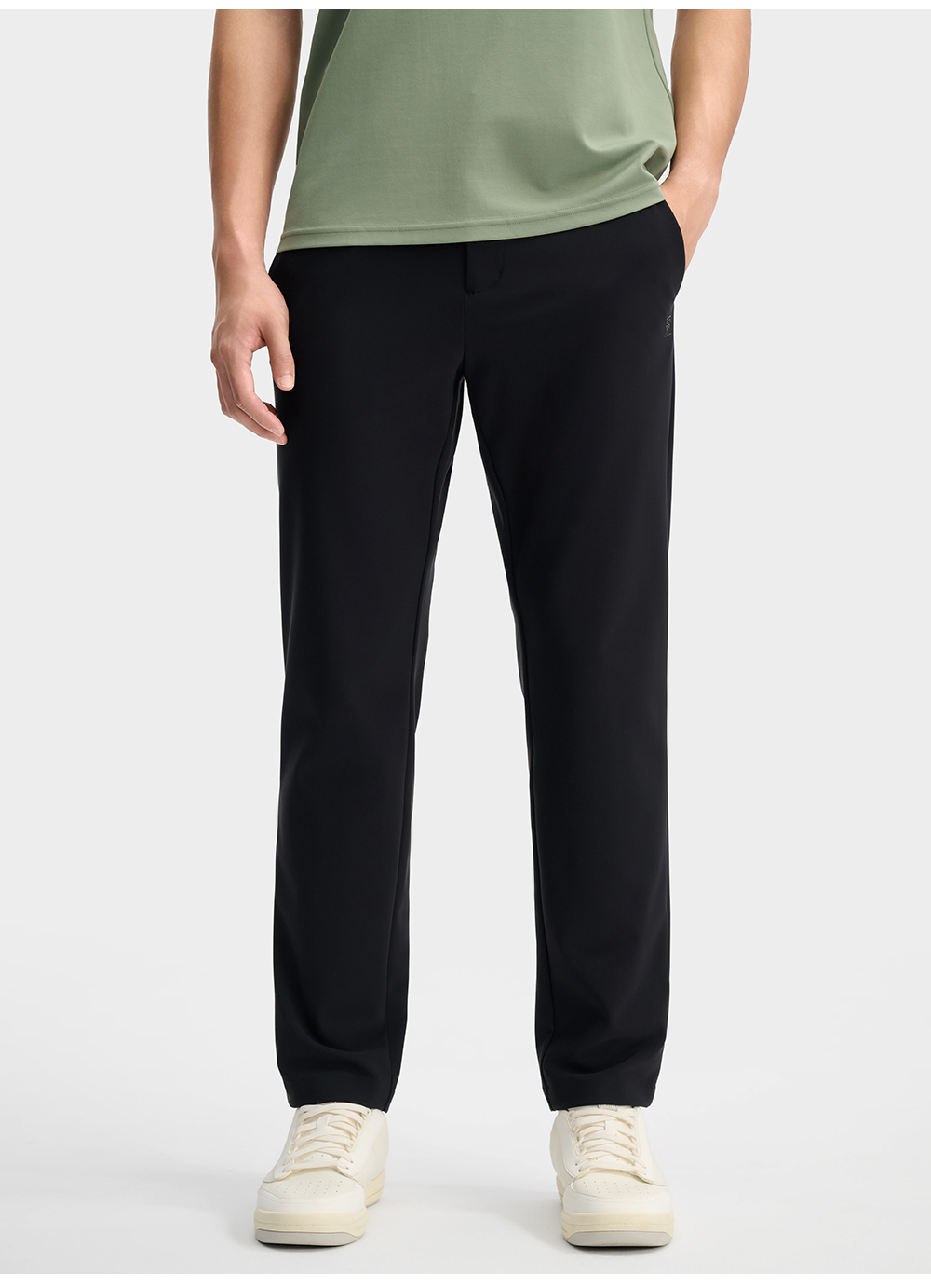 FILA CORE LIFESTYLE WHITE LINE THE GALLERIA VITTORIO EMANUELE II Men Knit Pants (Black / Matcha Khaki)