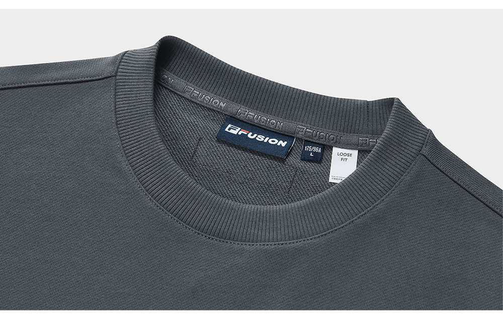 FILA FUSION INLINE FUSION LIFE X FUSIONEER FIELD OF CLASSIC Unisex Sweatshirt (Grey / Light Khaki)