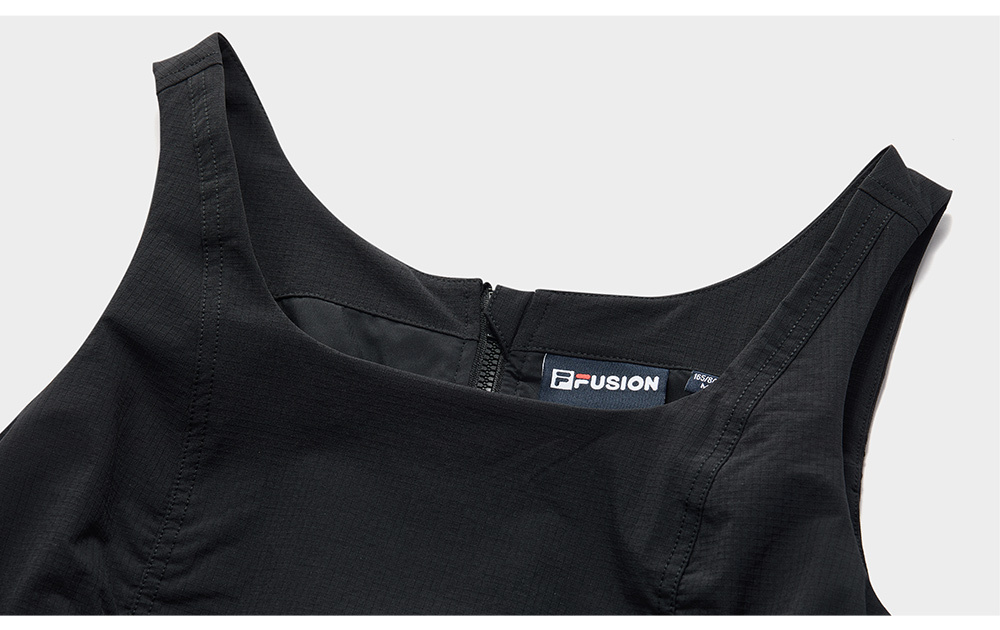 FILA FUSION INLINE URBAN TECH VR IN VIRTUAL REALITY Women 2-piece Top (Black)