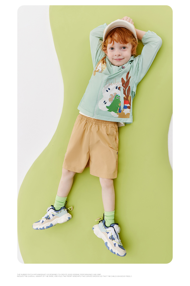 (105 -130cm) FILA KIDS WHITE LINE Boy's Sun-proof Jacket in Green