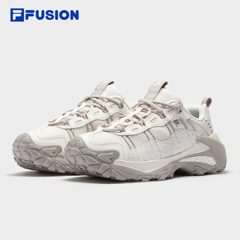 FILA FUSION FUSION EXOCET II Women Sneakers (White / Coral/Blue / Black)