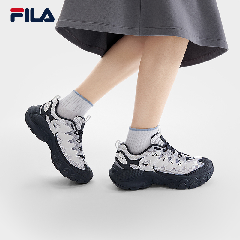 FILA CORE MODERNO FILA TRUFFLE Women Sneakers (Black/Grey)