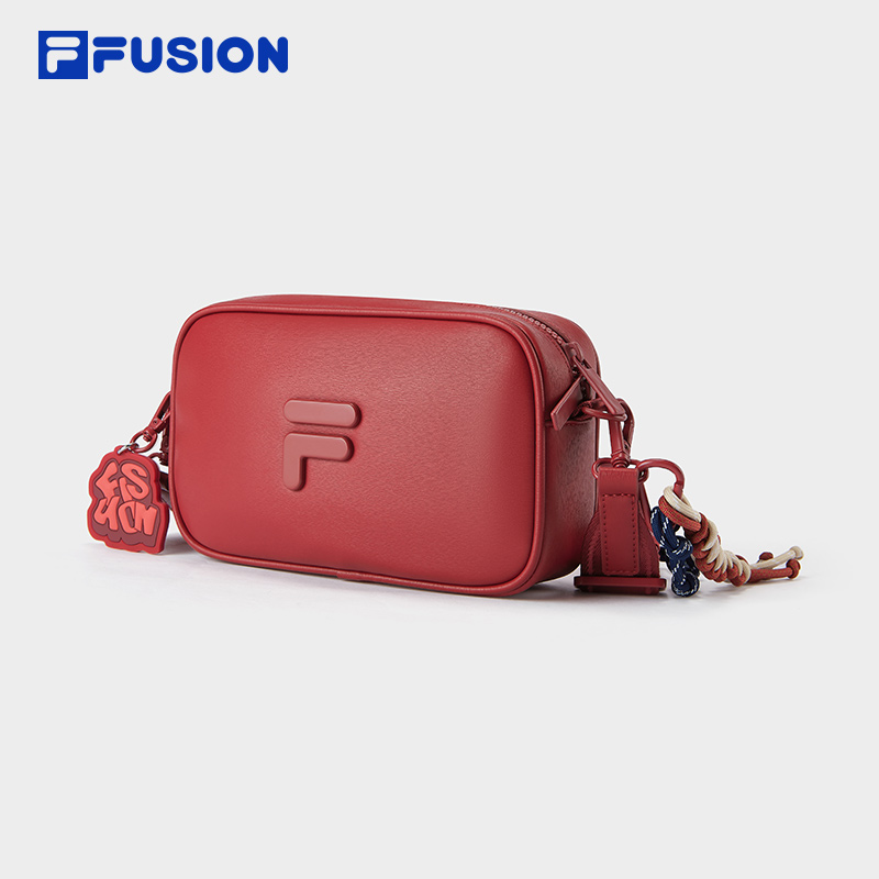【FILA】 Basic Pocket Medium Crossbody Bag /追跡付 FILA】 Basic Pocket Medium Crossbody Bag /追跡付 (FILA