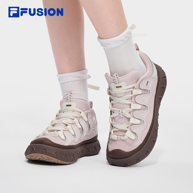 FILA FUSION Women Sneakers