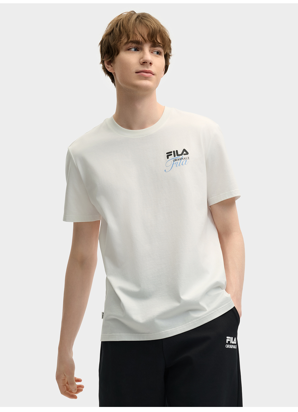 FILA CORE LIFESTYLE ORIGINALE DREAMS ON THE COURT Men Short Sleeves T-Shirt (Grey / Light Blue / White)