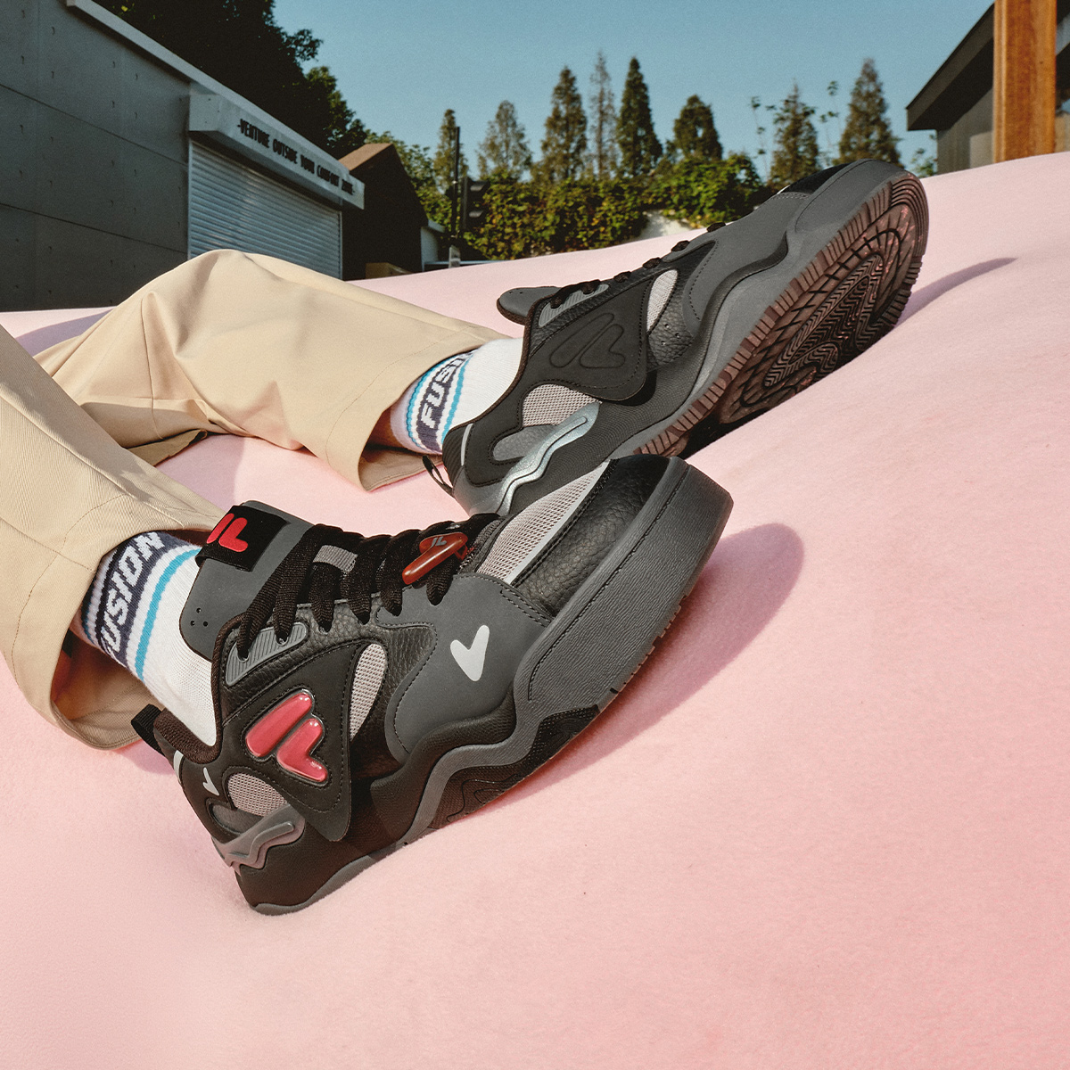 [V-Day Edition] FILA FUSION KICK II Women & Men Skate Shoes (Valentine's Couple Sneakers - Black and White )